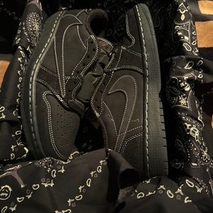Black Phatnom Travis Scott’s